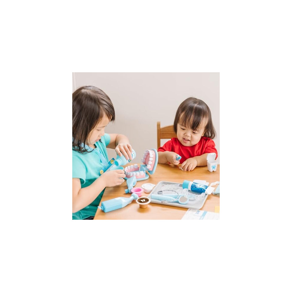 Melissa & Doug Super Smile Dentist Kit for Kids - Educational Role Play Toy for Ages 3+